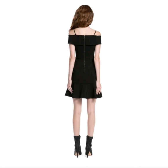 Alice + olivia dash off shoulder dress Size 4 $395 - Picture 11 of 16